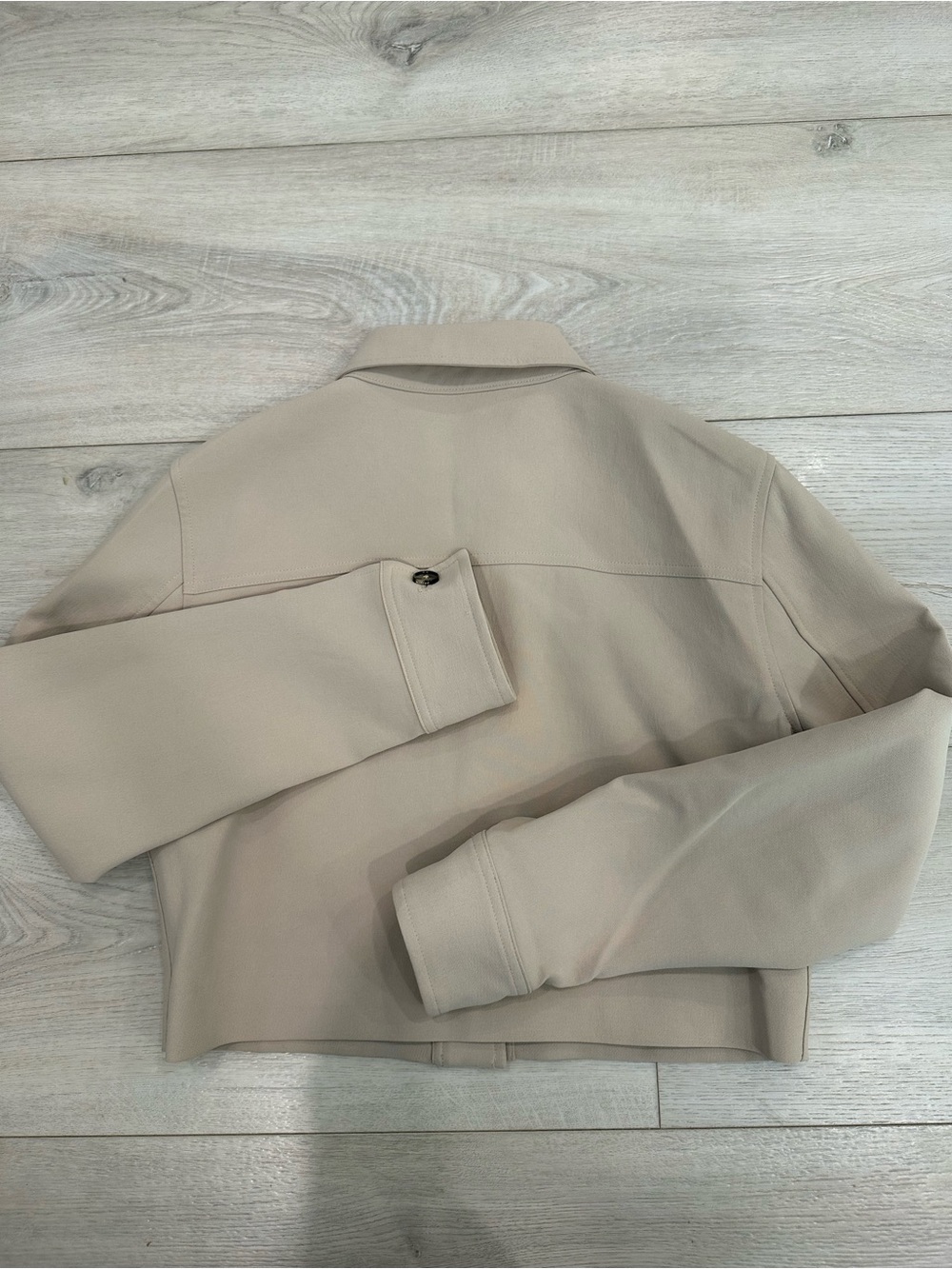 Wilfred Beige Cropped Utility Jacket Size XS - Picture 4 of 4